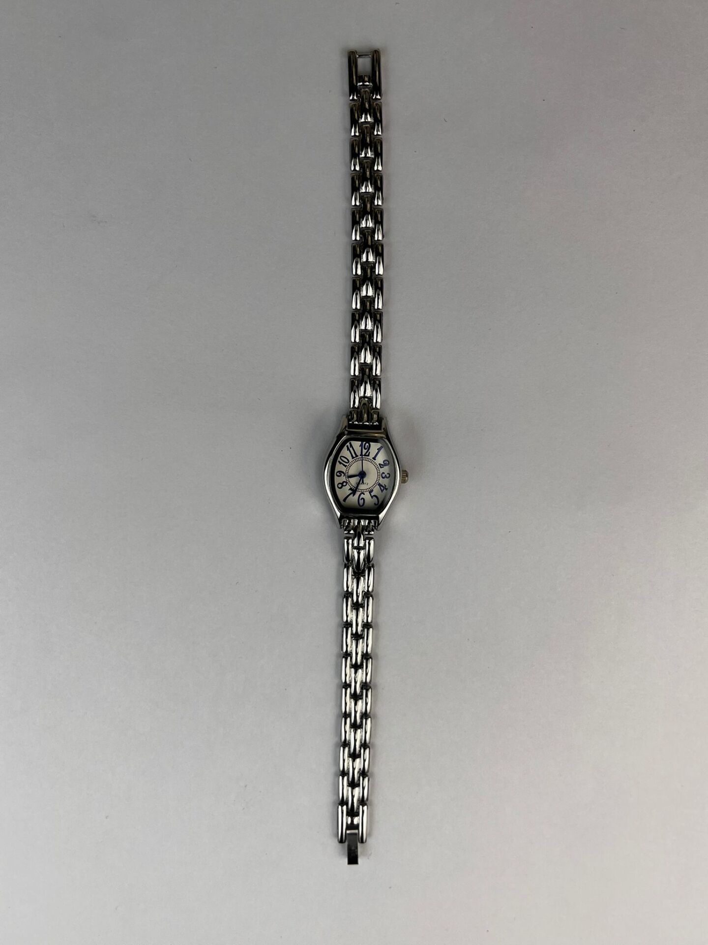 Livia Vintage Kol Saati (Silver)