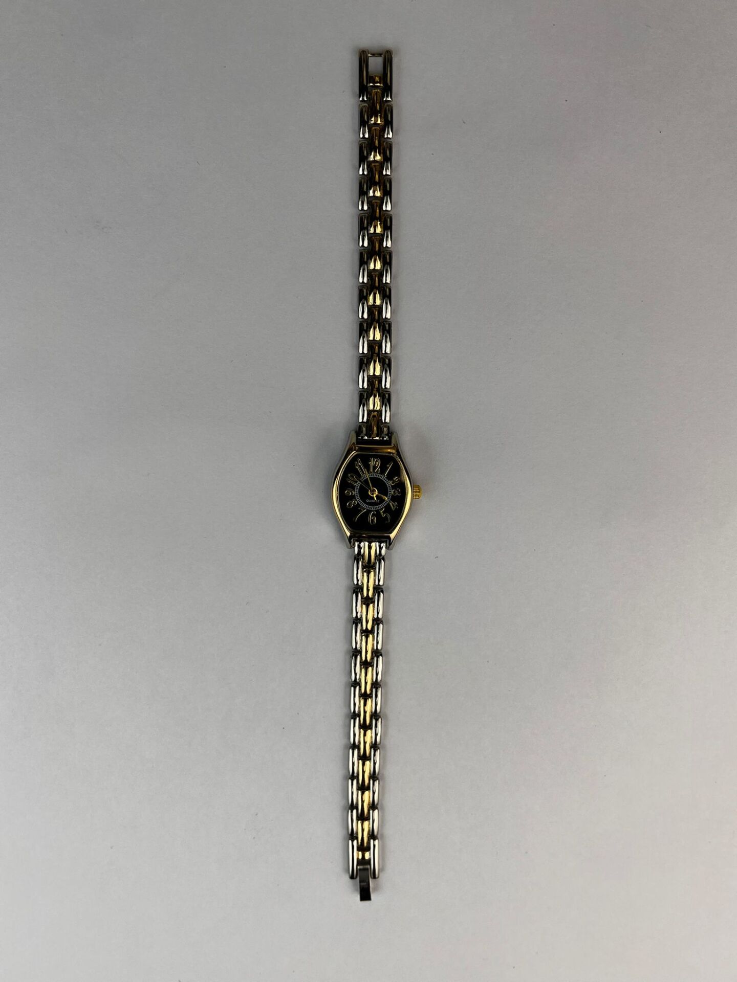 Livia Vintage Kol Saati (Silver Siyah)