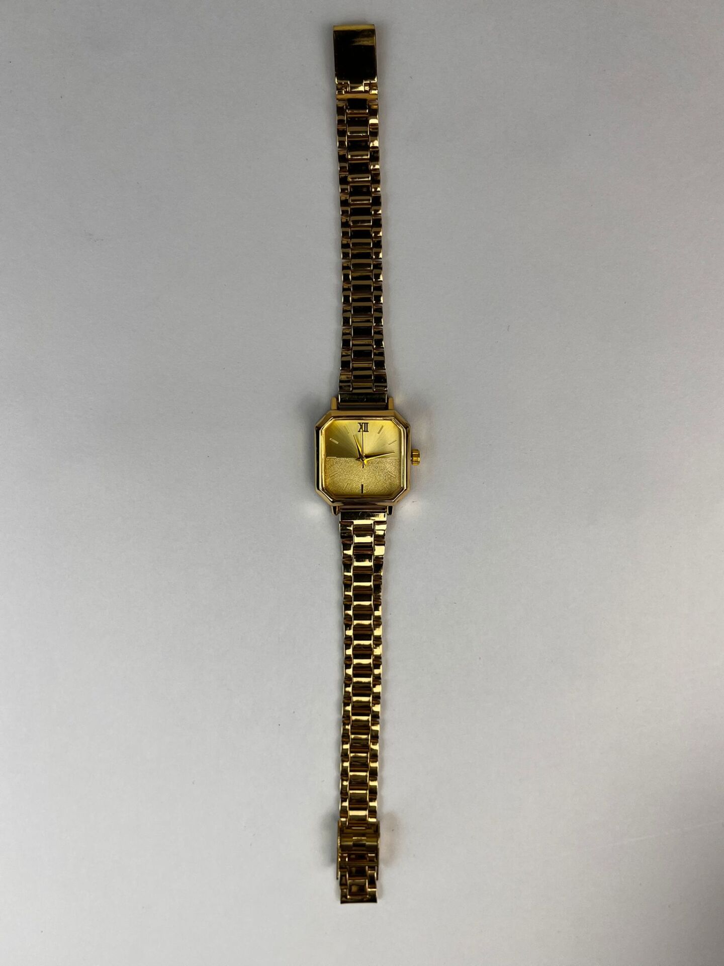 Marta Vintage Kol Saati (Gold)